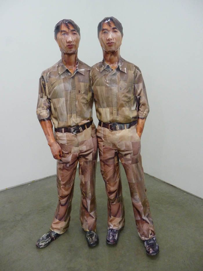 Серия скульптур, художник Осанг Гвона (Osang Gwon)
